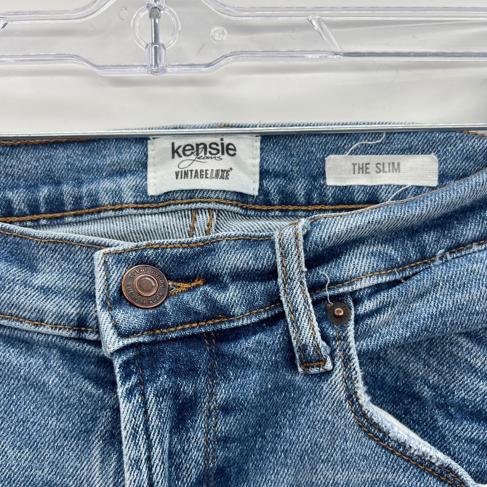 Kensie Jeans The Slim Light Wash Distressed Denim Cropped Jeans Womens 10/30 - Picture 2 of 8